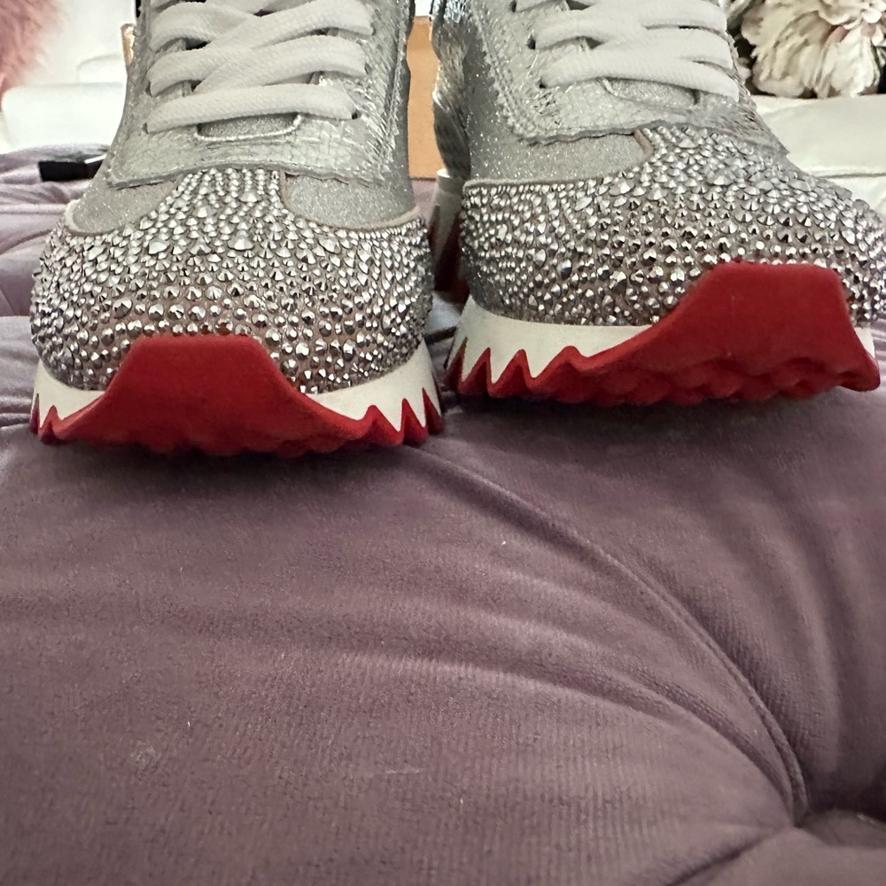Sold out Christian Louboutin Loubishark Glittered  sneakers size 38 - Picture 7 of 16